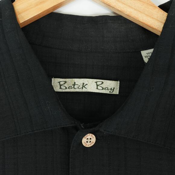 Batik Bay Shirt Mens XL Black Long Sleeve Button Front Rayon Blend - Picture 4 of 8